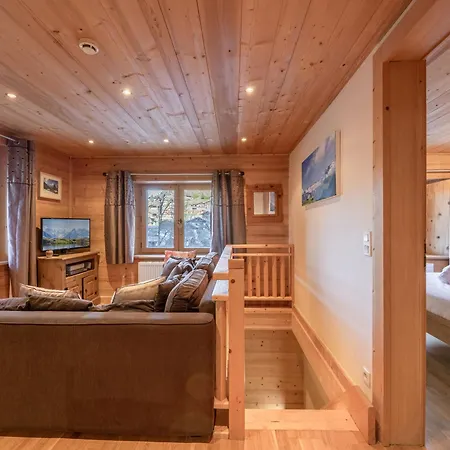 La Savoyarde A - 3 Pieces Renove, Proche Centre, Terrasse, 5 Pers. - Fr-1-754-76 Apartment Morzine